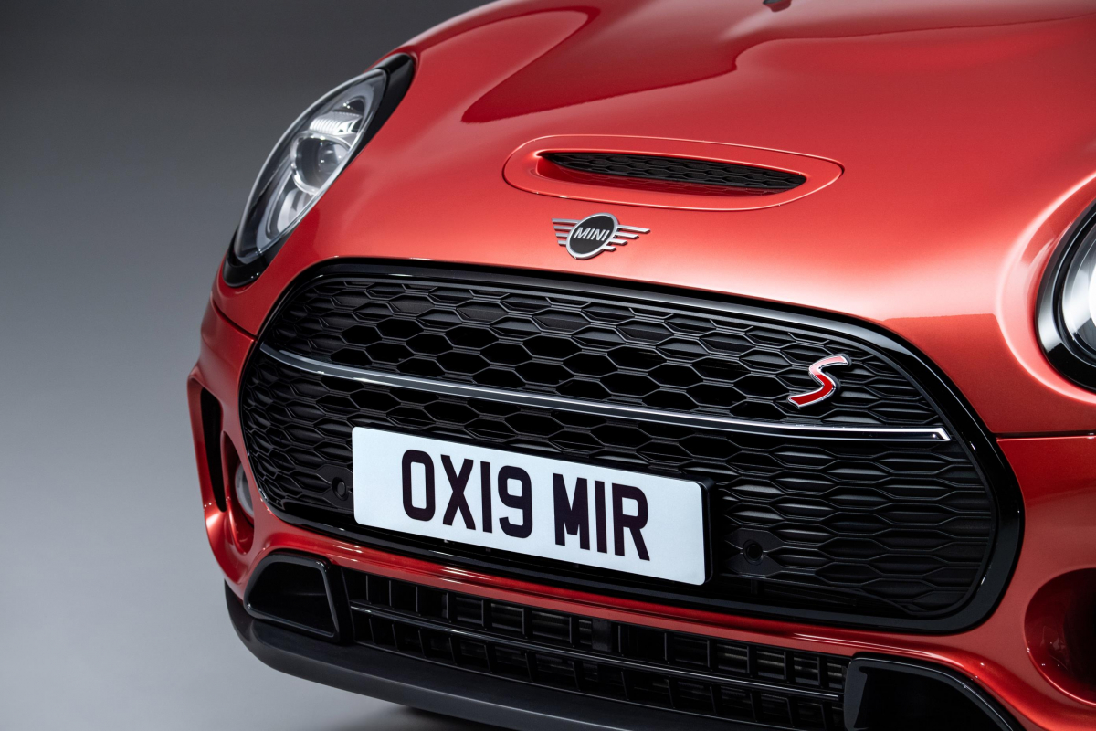 10 Great British Cars Number 1 Regit