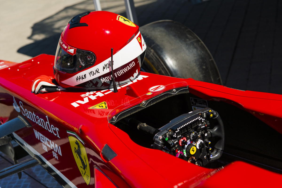 What cars do F1 drivers use away from the track Regit