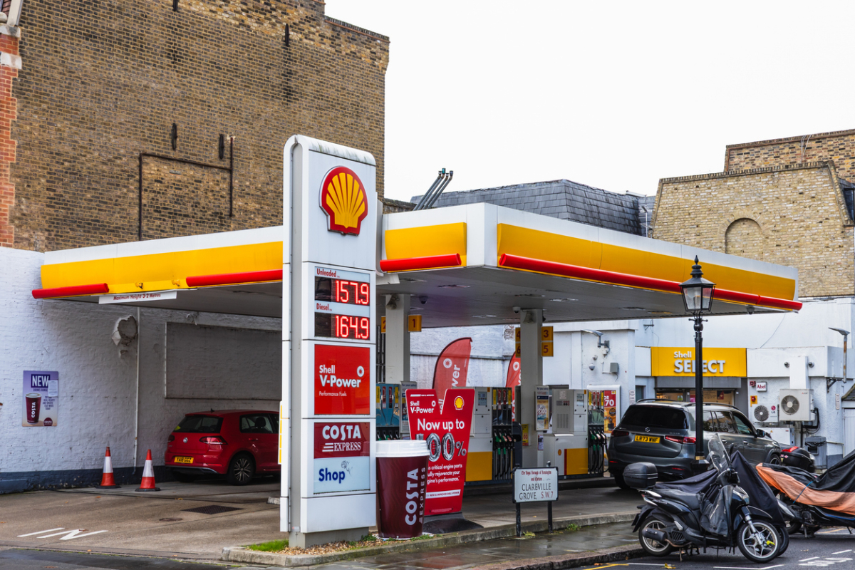 Will petrol be rationed? Minister issues fuel update