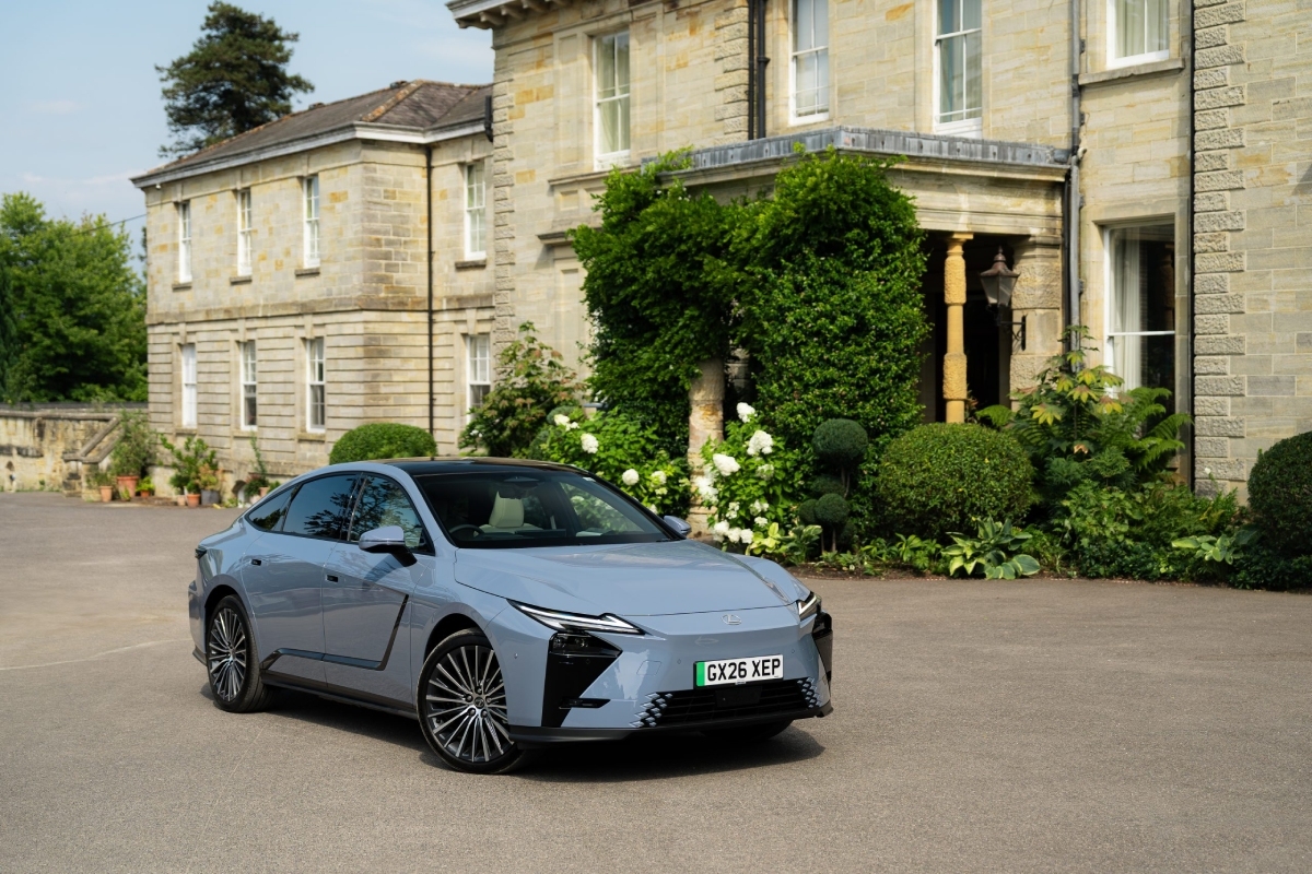 Lexus ES 350e: Can this new electric saloon redefine luxury?